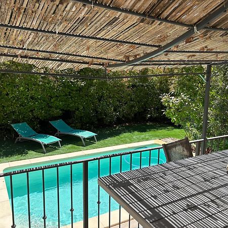 Les Jardins Du Castelas - Piscines, Jardins Et Spas Privatifs Uchaux Eksteriør billede